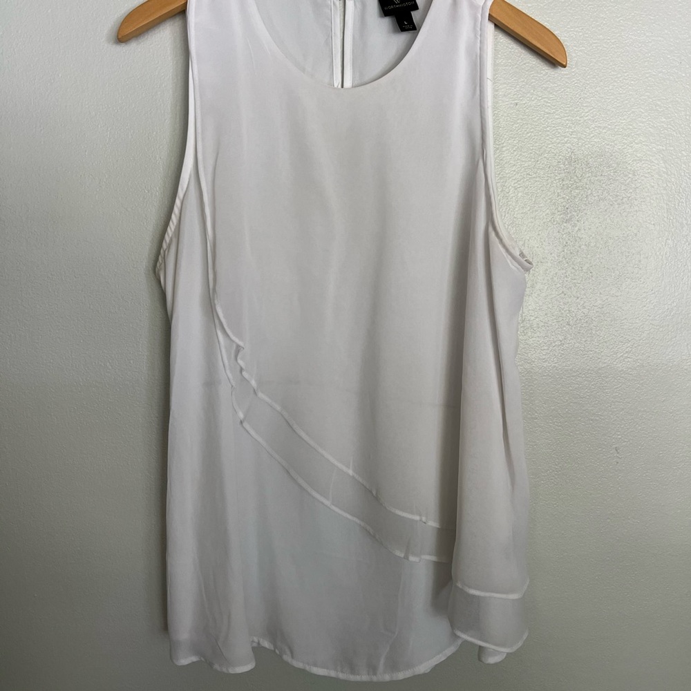 Worthington Women’s White sleeveless Blouse Size Large Like Brand New 🔥